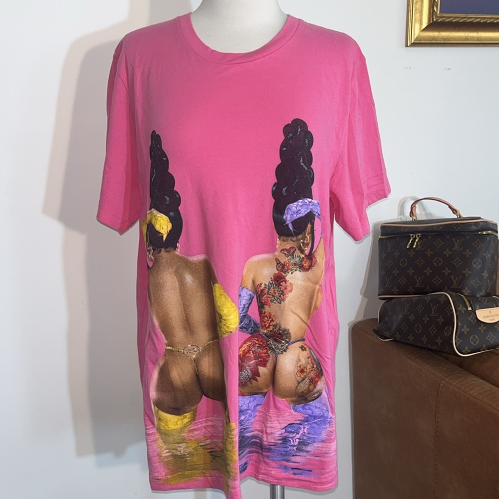 Cardi B - Picture 2 of 11